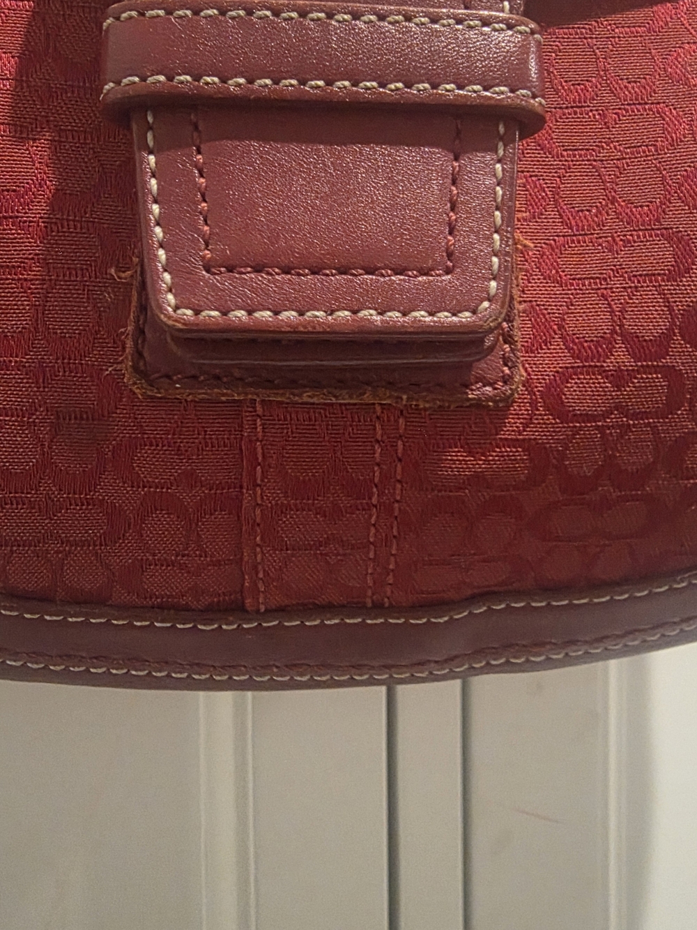 Coach Red Signature Canvas Shoulder Bag - Picture 2 of 11